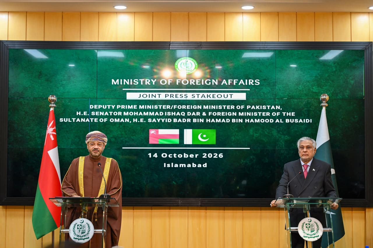 معالي السيد وزير الخارجية ونظيره الباكستاني يعقدان مؤتمراً صحفياً
