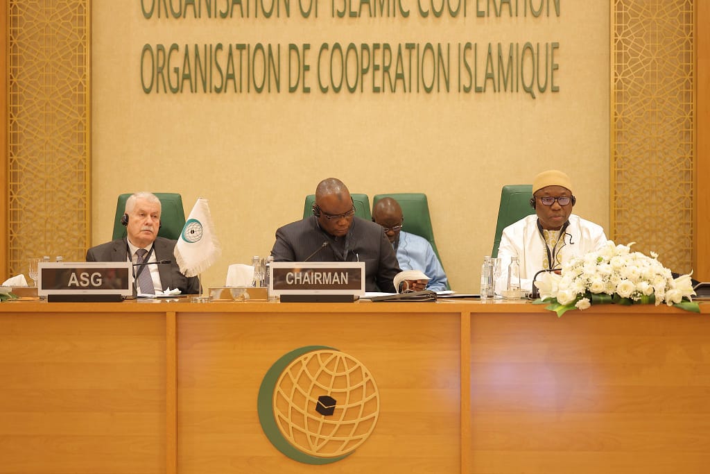 Oman at OIC extraordinary meeting