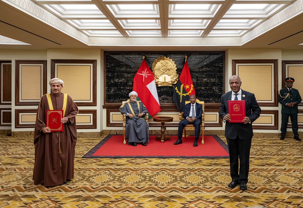 His Majesty and Angola President grace exchange of Agreements