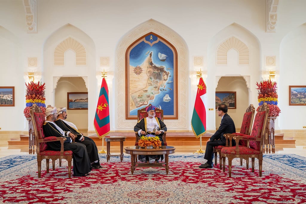 Lee Jung Il, Ambassador the Republic of Korea to Oman.