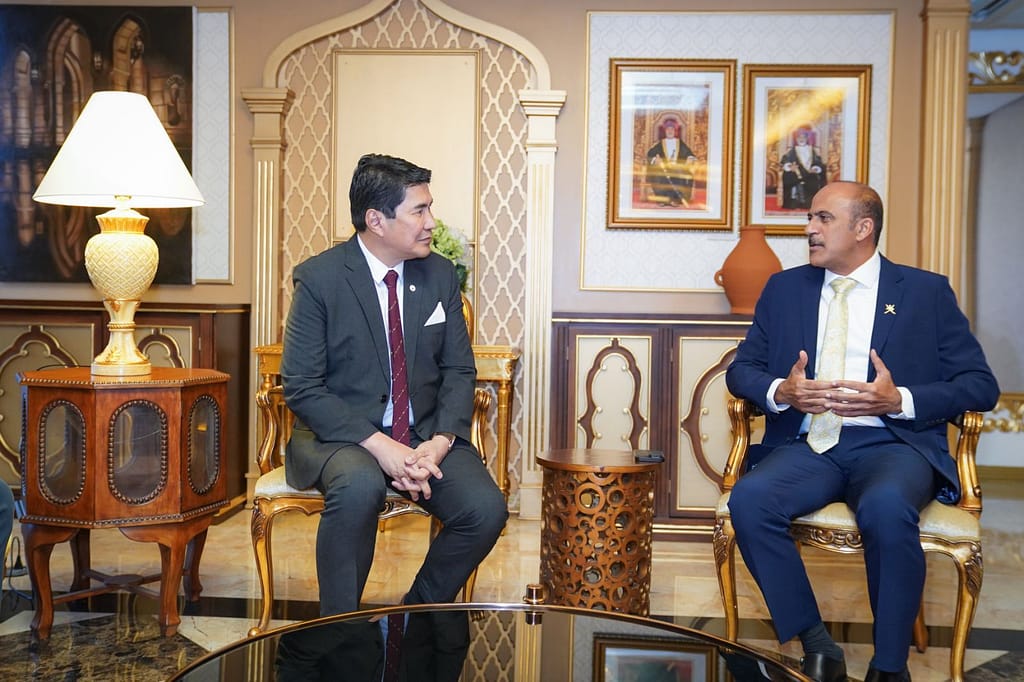 Philippines: Ambassador receives Senator