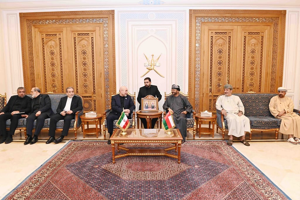 Minister receives Speaker of Iran's Islamic Consultative Assembly