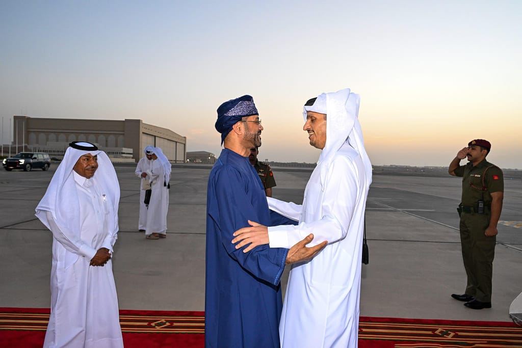 Minister receives Prime Minister of Qatar