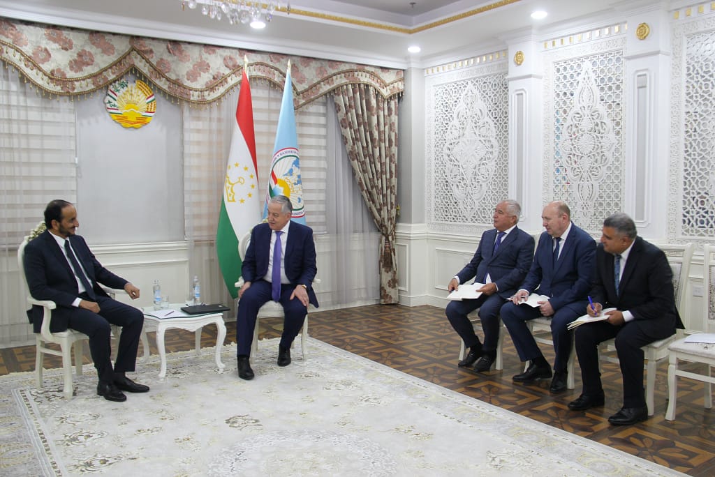 Tajik Foreign Minister receives Political Undersecretary
