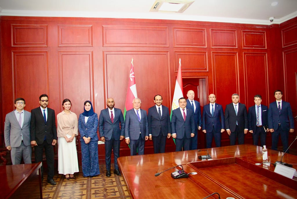 Oman and Tajikistan hold political consultations