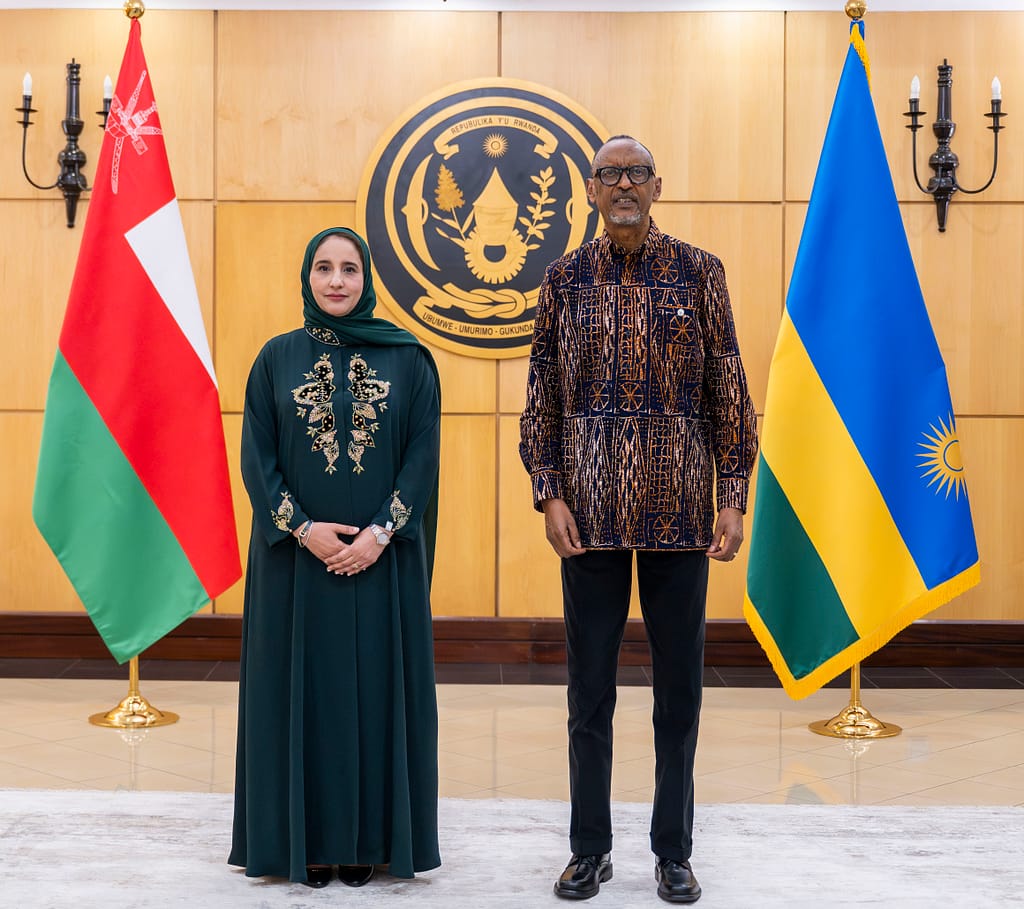 Rwanda: Ambassador presents credentials to the President