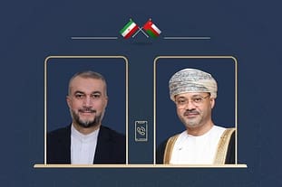 معالي السيد وزير الخارجية يبحث المستجدات الإقليمية والدولية مع نظيره الإيراني