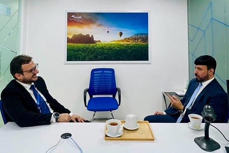 Philippines: Acting Chargé d’Affaires visits VFS Global Headquarters