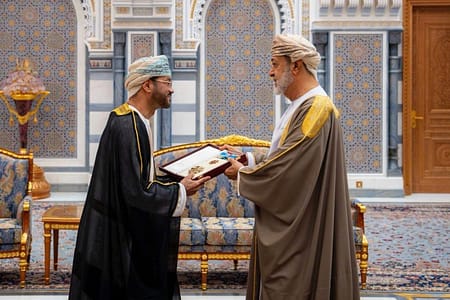 His Majesty awards Minister Royal Commendation Order, First Class