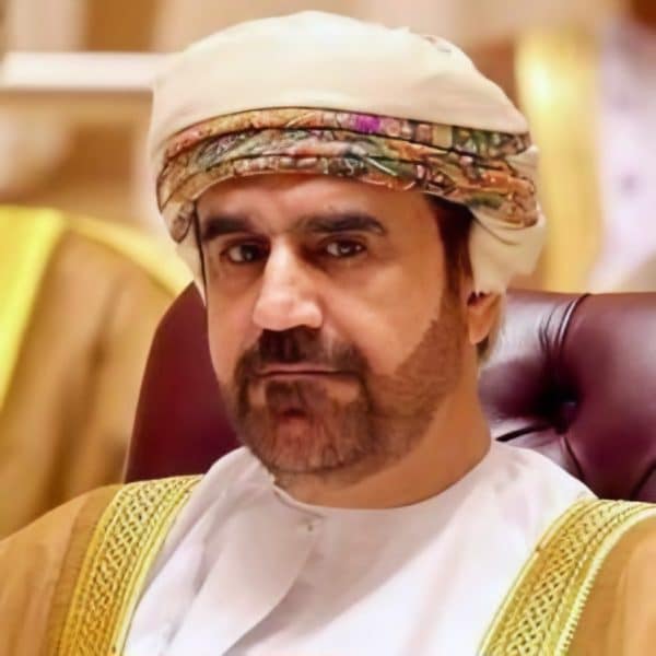 سعادة الشيخ أحمد بن هاشل المسكري، رئيس دائرة مجلس التعاون لدول الخليج العربية والجوار الإقليمي بوزارة الخارجية