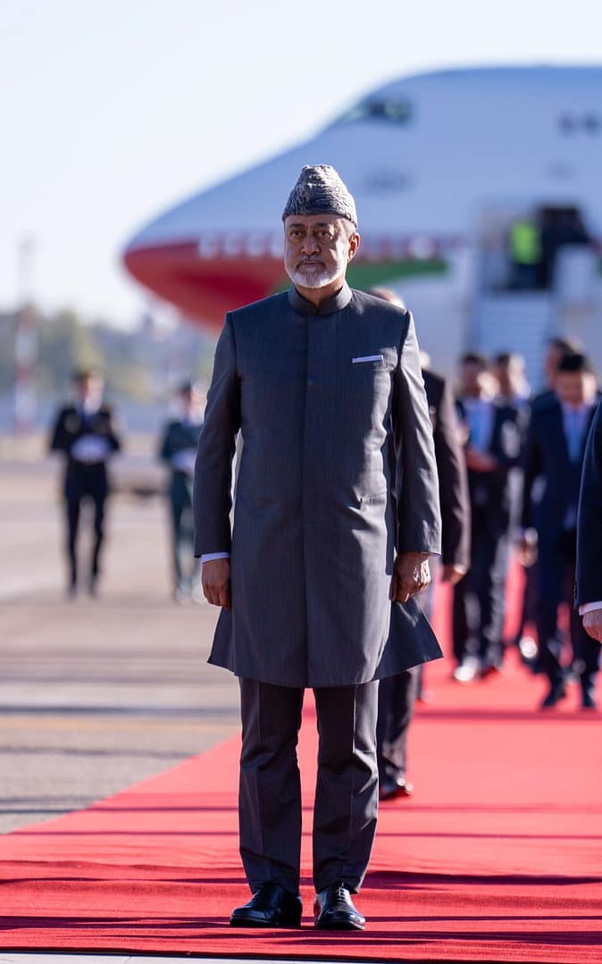 https://www.fm.gov.om/about-oman-ar/state-ar/head-of-state-ar/?lang=ar