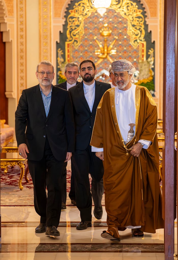 جلالة السلطان يستقبل أمين المجلس الأعلى للأمن القومي بالجمهورية الإسلامية الإيرانية