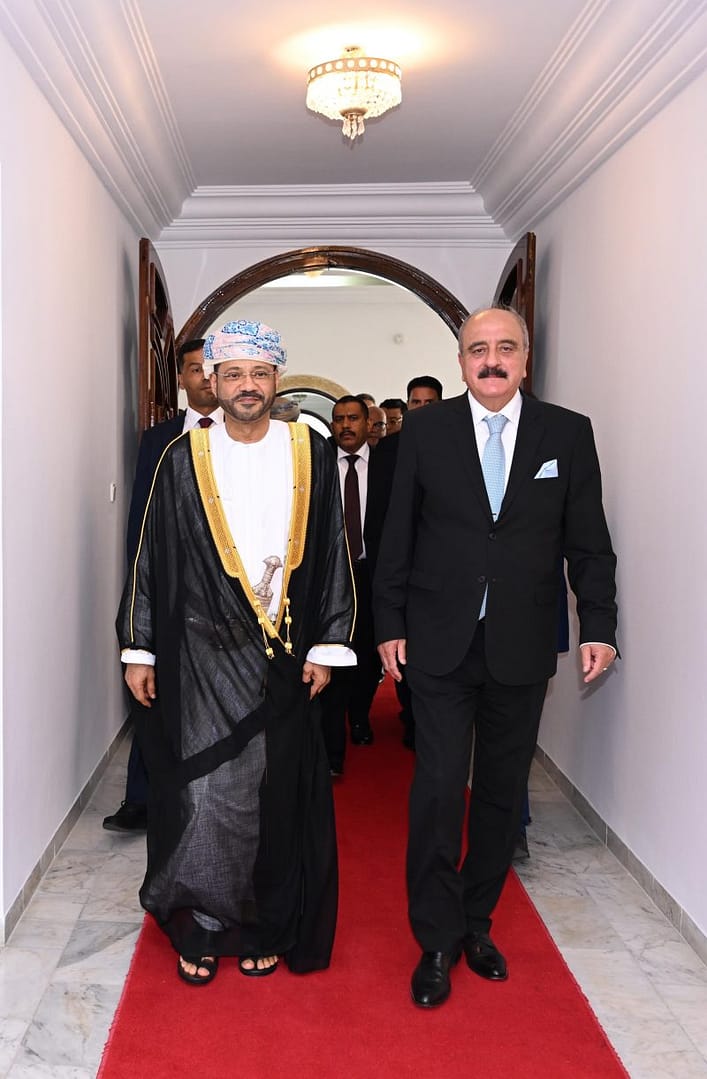 Minister arrives in Tunisia on official visit