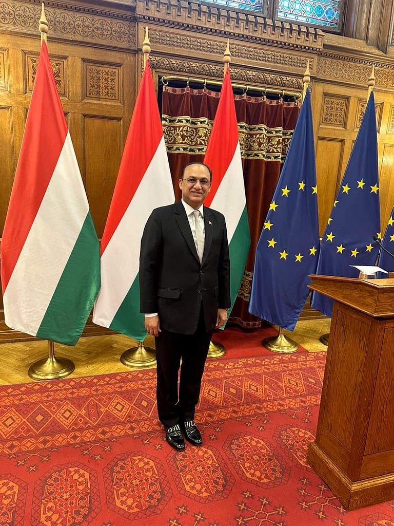 Ambassador Albalushi Attends Parliamentary Reception in Hungary