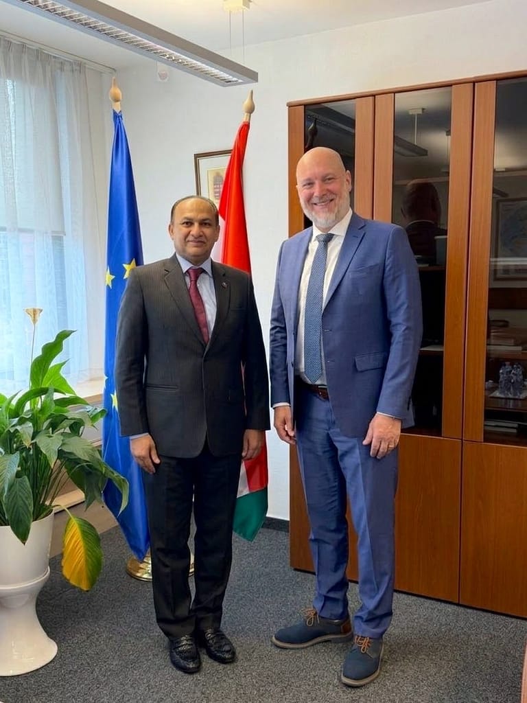 Oman Meets with Hungarian Deputy State Secretary