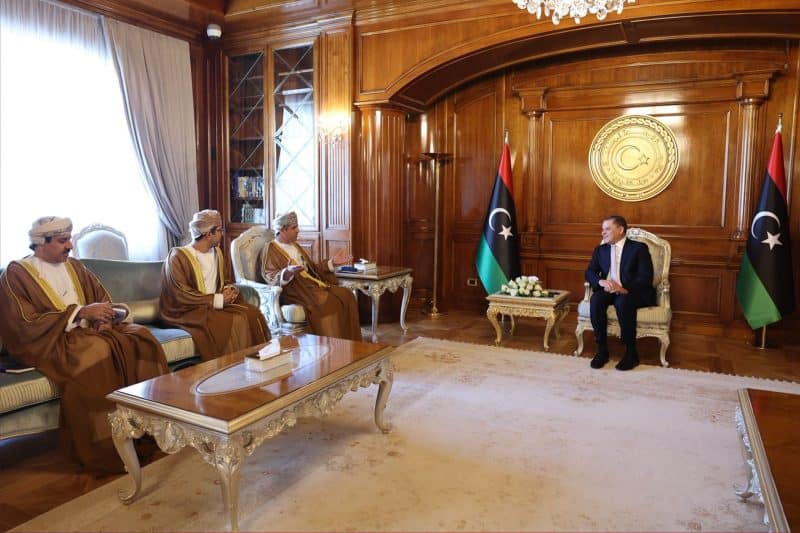 ليبيا: رئيس الحكومة يستقبل سفير سلطنة عمان لدى الجمهورية التونسية
