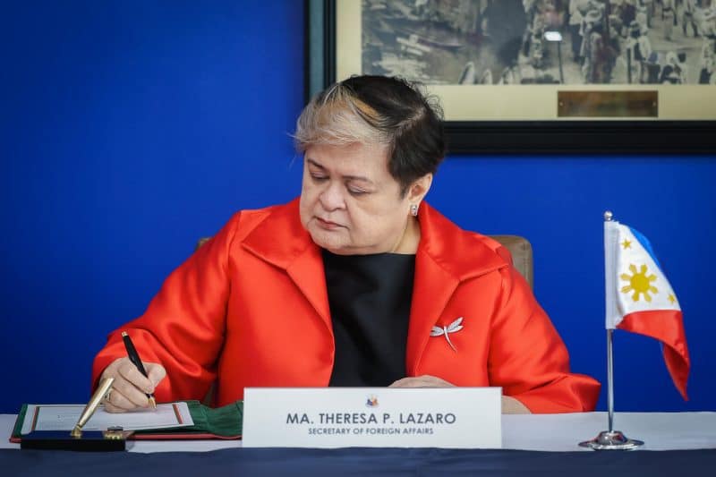 Oman, Philippines sign visa waiver for diplomatic, special, service passports
