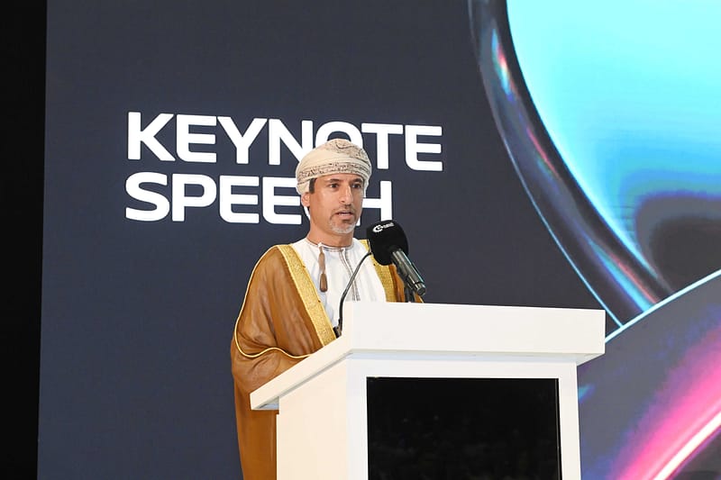 بدءُ أعمال قمّة عُمان للهيدروجين الأخضر 2025