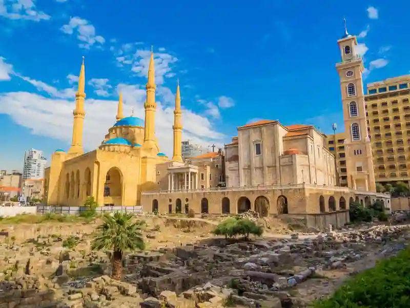 Oman and Lebanon: developing bilateral relations