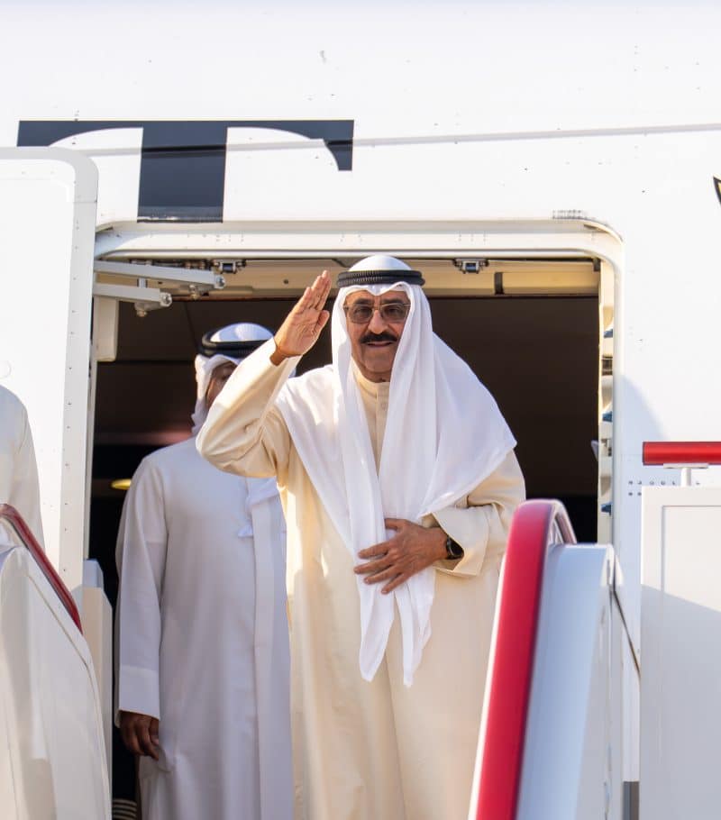 Emir Kuwait Departs Muscar