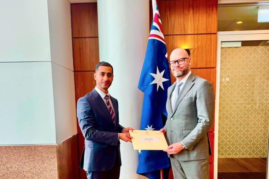 Ambassador to Australia presents letter of appointment