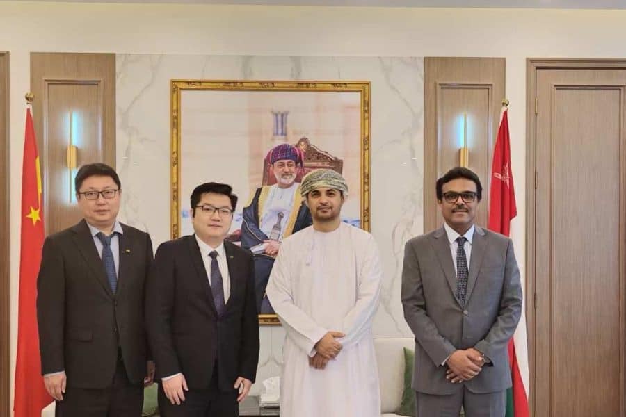 China: Ambassador receives official from information technology company