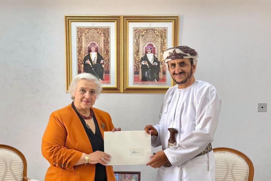 جلالة السلطان المعظم يتلقى رسالة خطية من الرئيس اليوناني