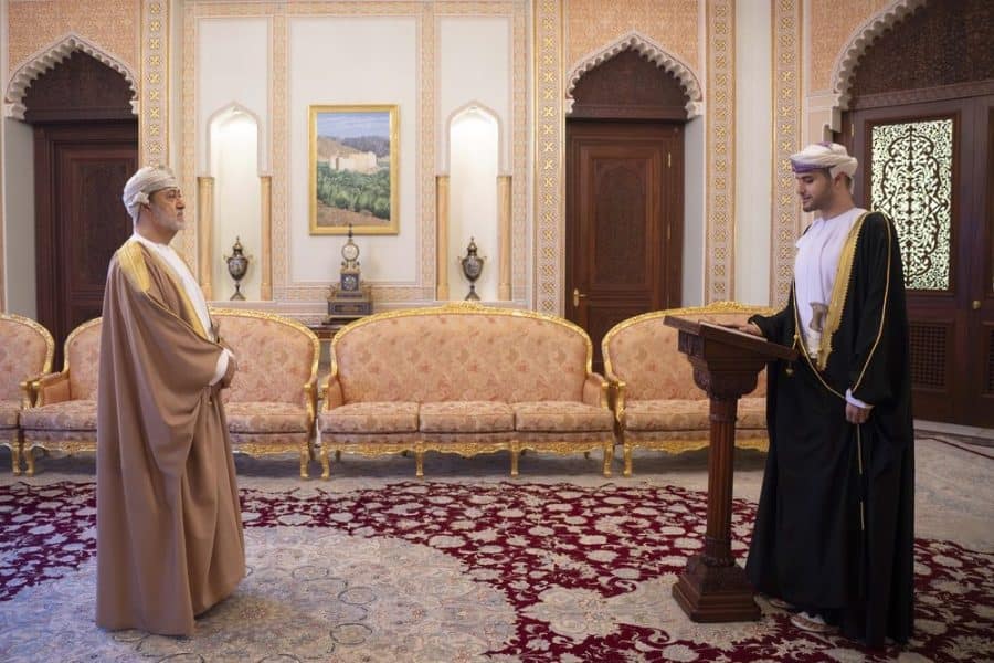 Officials take Oath of Office before His Majesty
