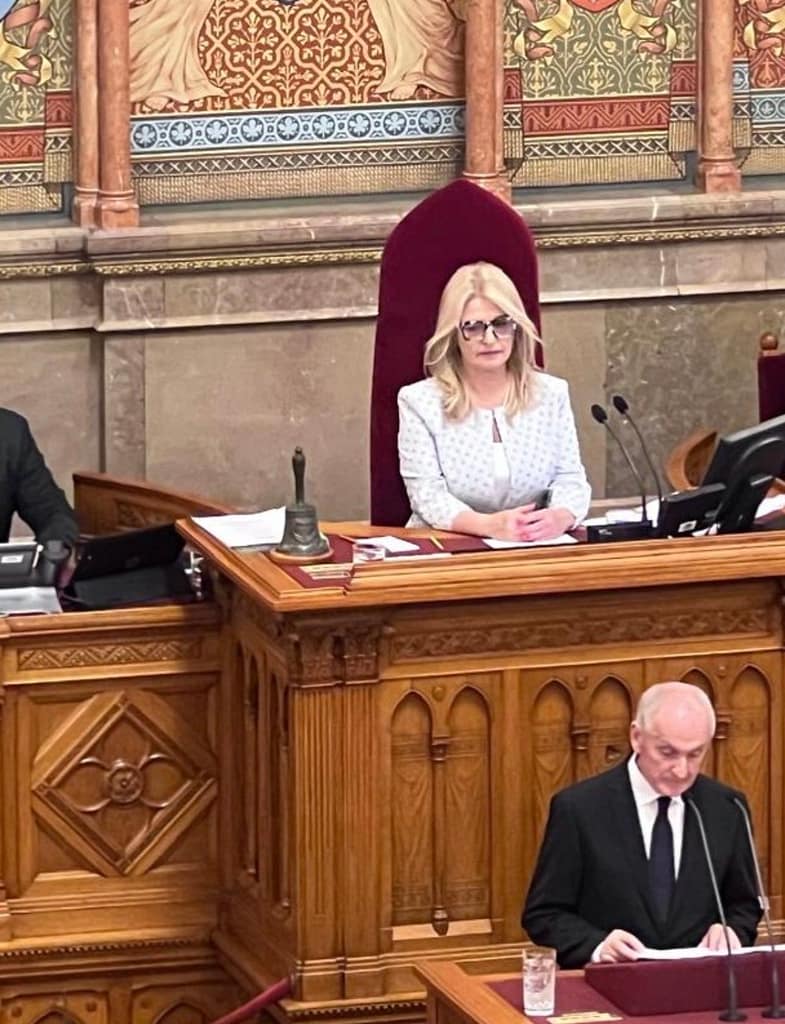 Hungary: Ambassador at presidential election session