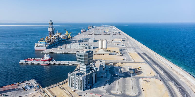Oman and Lebanon: developing bilateral relations