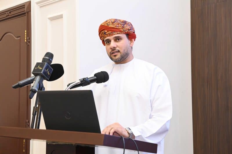 Oman and Bahrain explore strengthening partnership