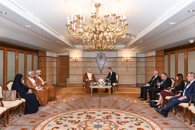 Foreign Ministry Undersecretary for Administrative and Financial Affairs meets Hungary’s Foreign Affairs Minister