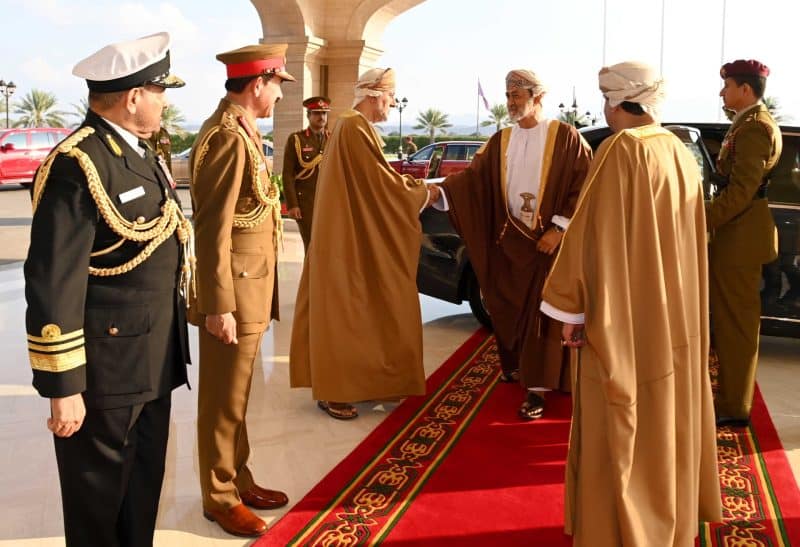 His Majesty is welcomed at the 54th National Day Military Parade