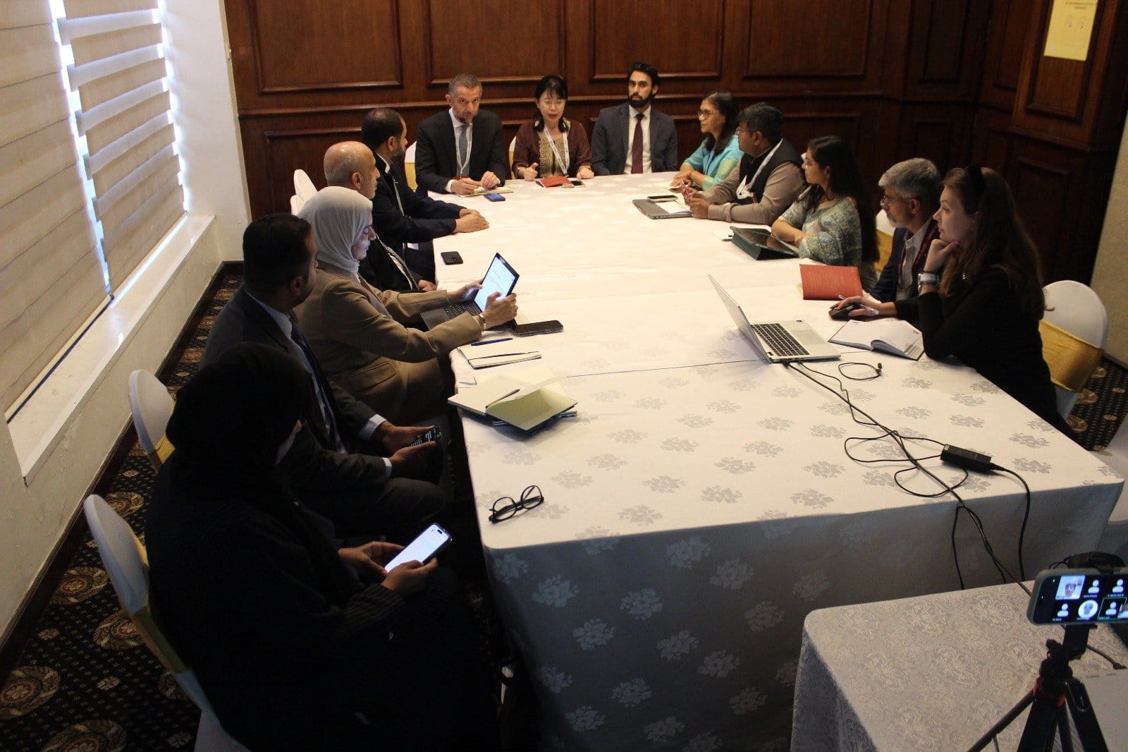 Sri Lanka: Meeting on inclusive social protection for expatriates