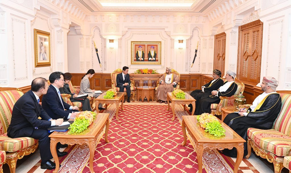His Majesty receives written message from Korean President