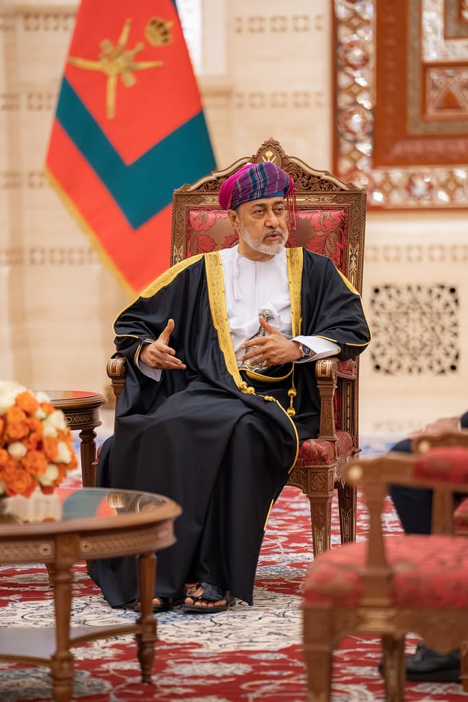 جلالةُ السُّلطان يتقبّلُ أوراق اعتماد عددٍ من السّفراء