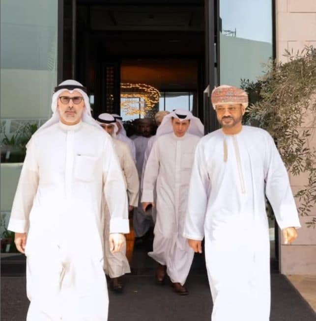 جلالة السلطان المعظم يستقبل وزير خارجية دولة الكويت