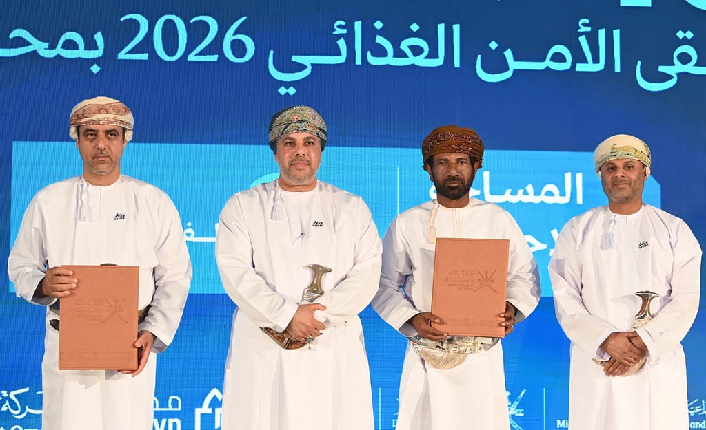 ملتقى الأمن الغذائي بظفار يستعرض مشروعات استراتيجية باستثمارات تتجاوز 900 مليون ريال عُماني