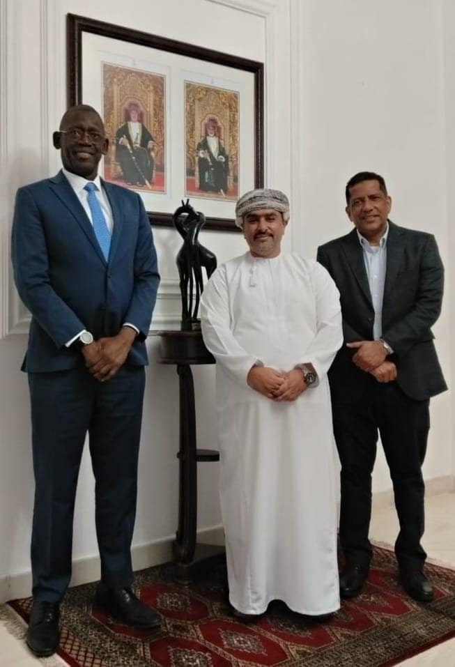 تنزانيا: السفير يستقبل رئيس الطيران التنزاني
