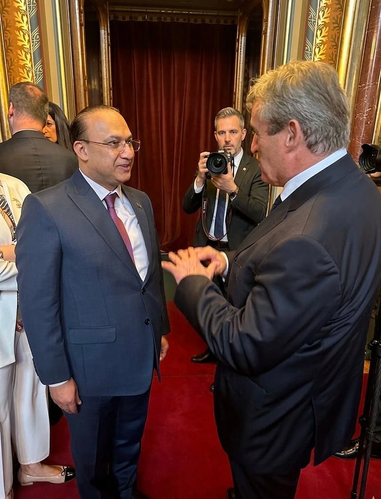المجر: السفير يحضر الجلسة الافتتاحية للجمعية الوطنية