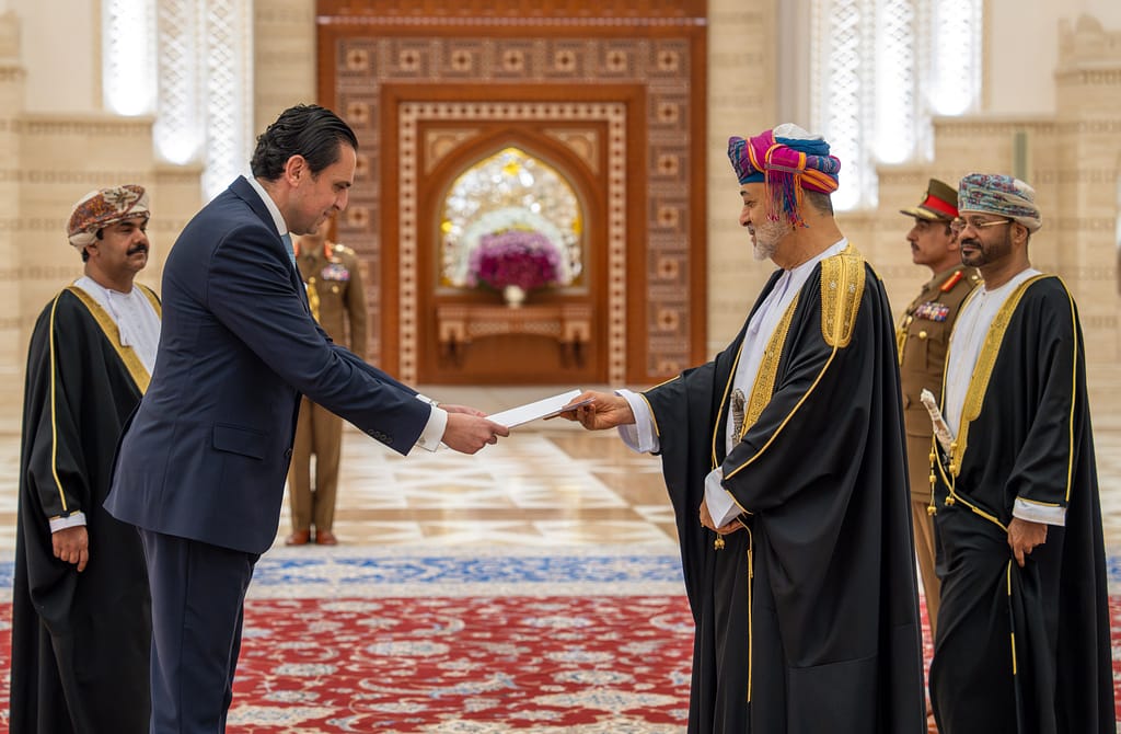 جلالة السُّلطان يتقبّل أوراق اعتماد عددٍ من السّفراء