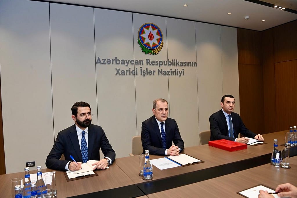 صاحب الجلالة يبعث رسالة خطية إلى فخامة إلهام علييف رئيس جمهورية أذربيجان