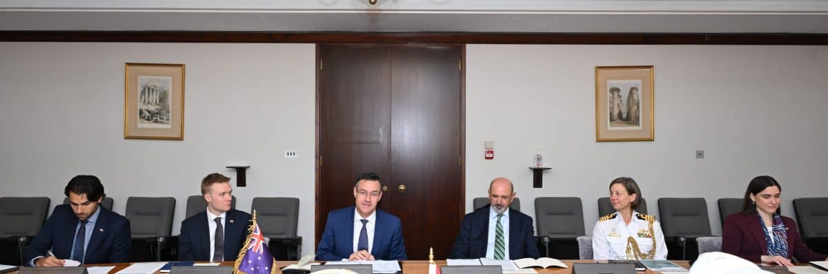 سلطنة عُمان وأستراليا تعقدان جلسة مباحثات سياسية