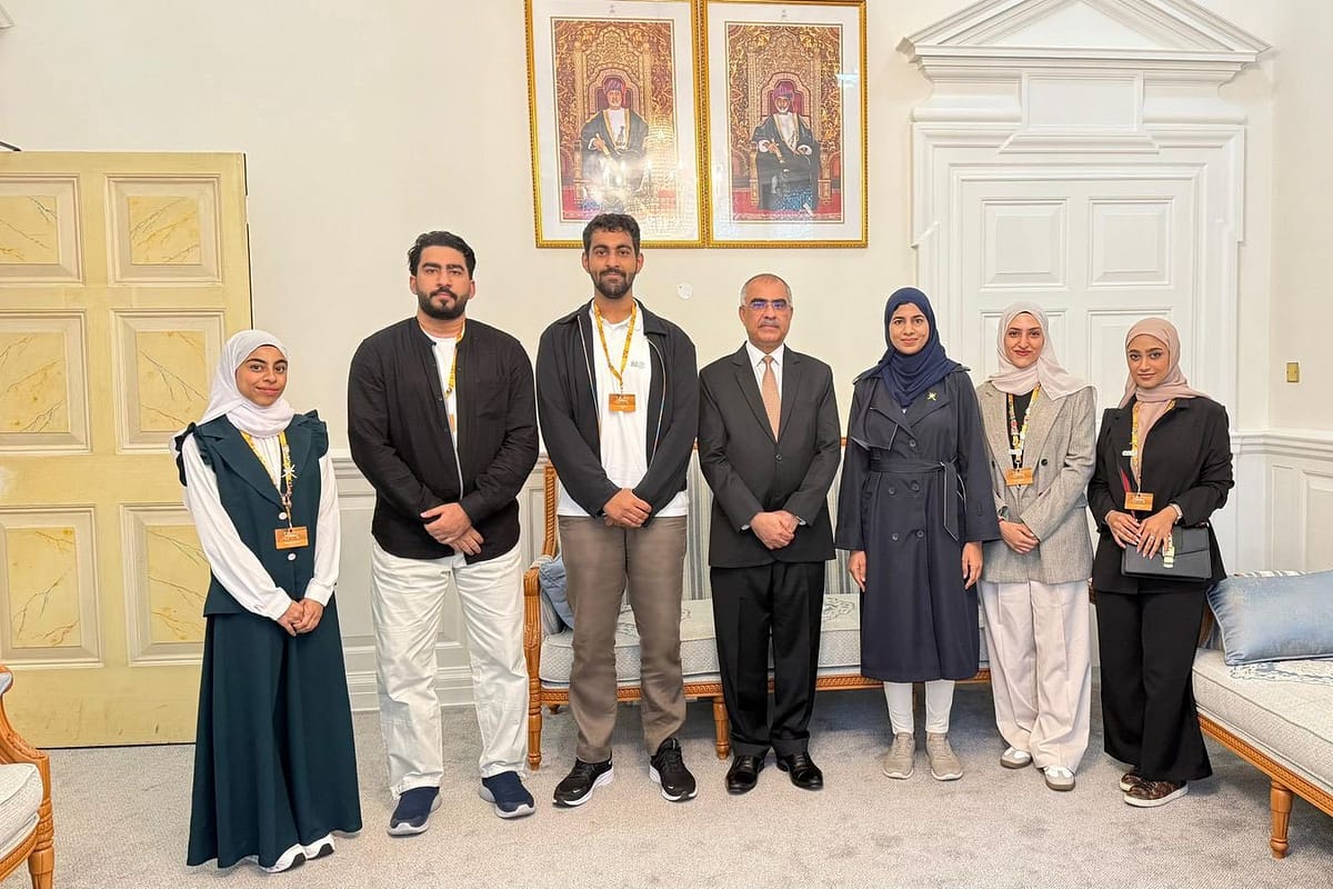 المملكة المتحدة:السفير يستقبل الفريق العماني المشارك في منتدى لندن الدولي