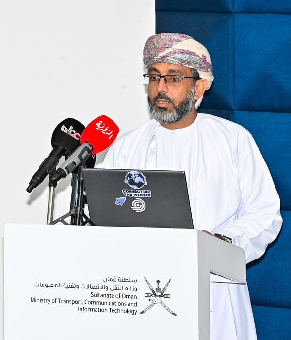 Oman signs agreement to manufacture and launch first Omani satellite