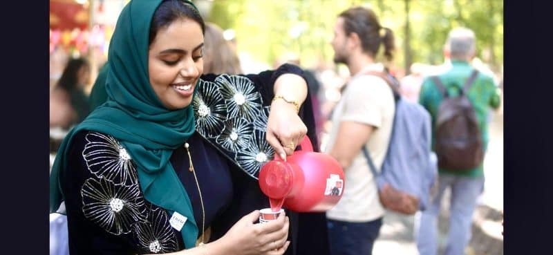 هولندا: سفارة سلطنة عمان تشارك في مهرجان السفارات بلاهاي