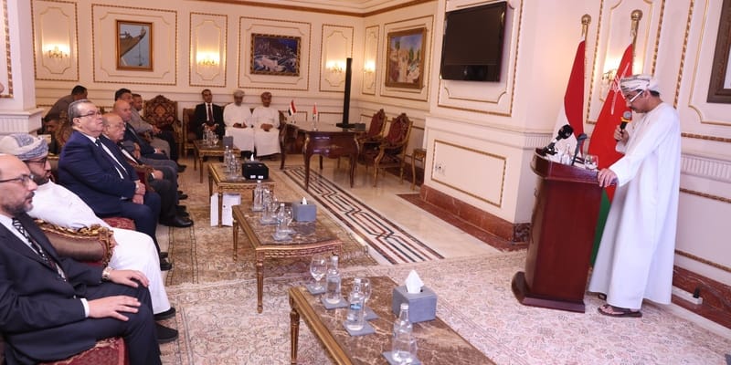 مصر: توقيع اتفاقية استثمار صناعي بين شركتين عُمانية ومصرية