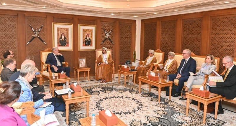 سلطنة عُمان وسويسرا تبحثان تعزيز مجالات التعاون الاقتصادي والتجاري والعلمي