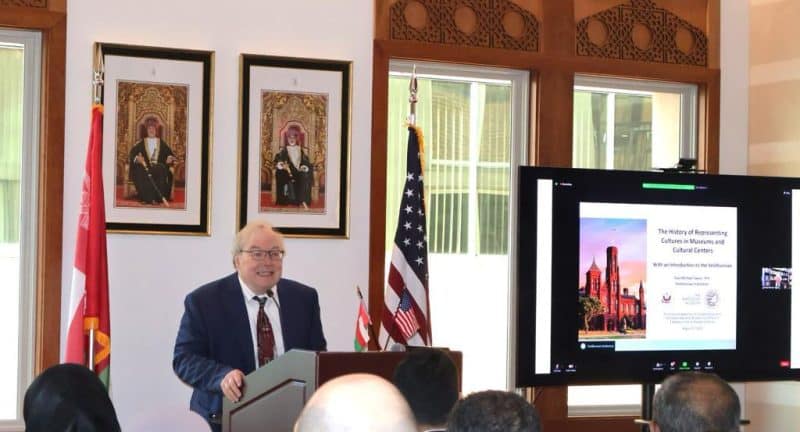 Washington: Sultan Qaboos Cultural Center hosts a modern handicrafts exhibition