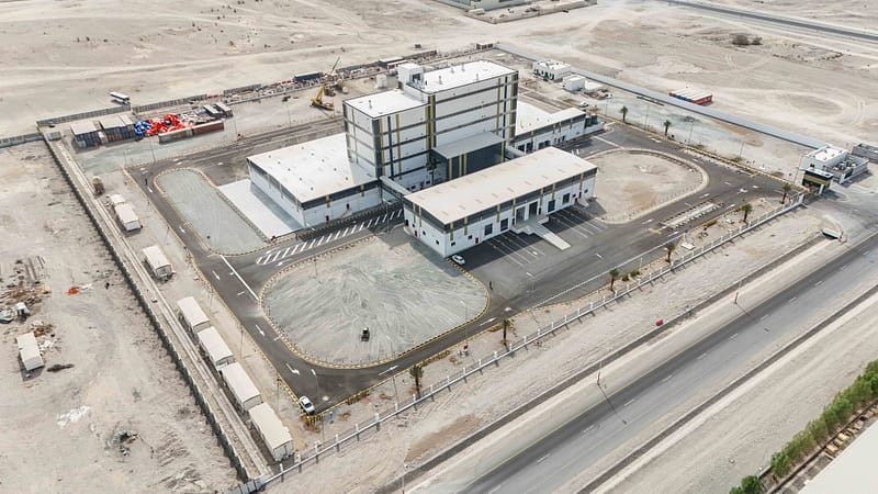 افتتاح مصنع لإنتاج الأعلاف الحيوانية والأحياء المائية بمدينة خزائن الاقتصادية